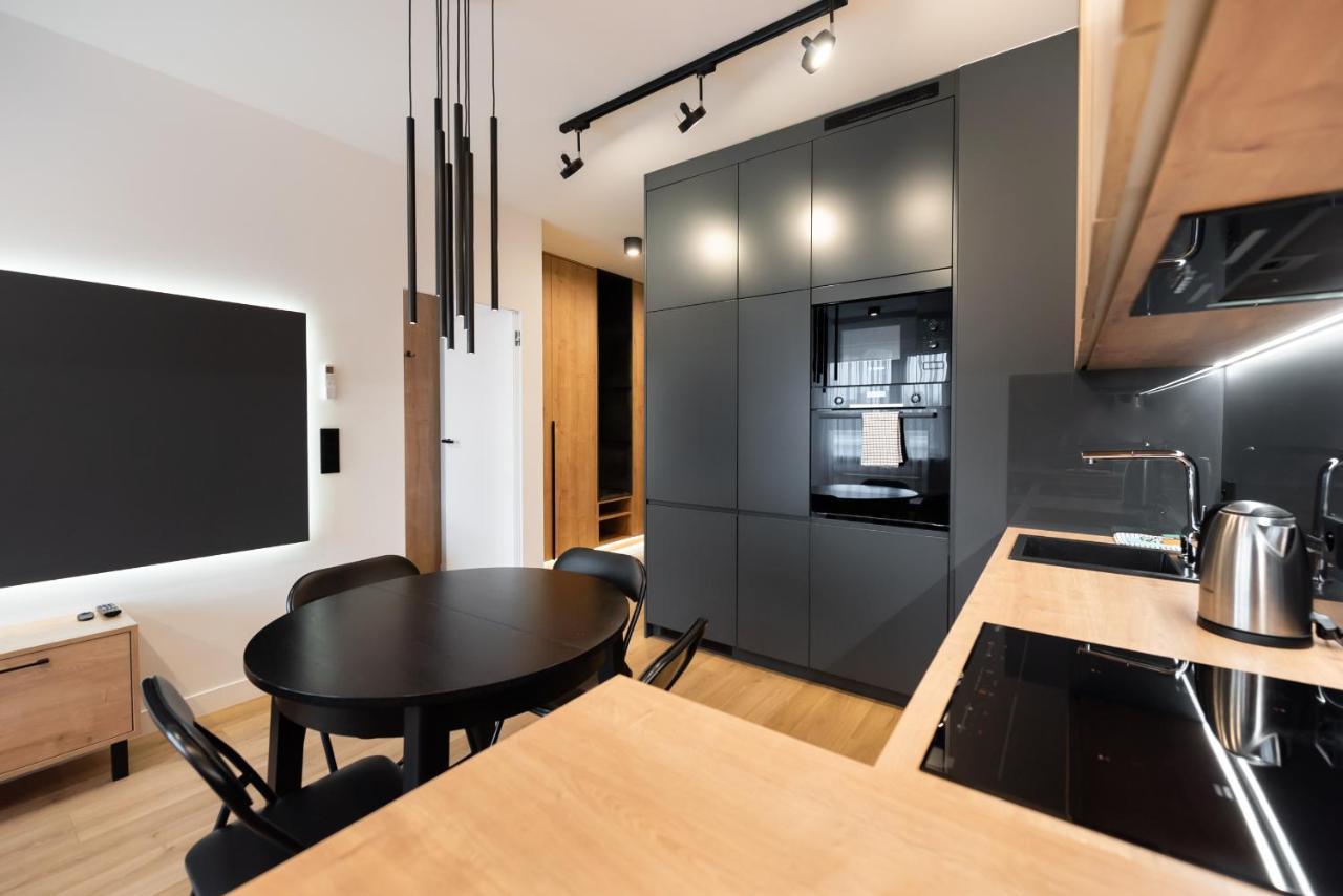 Zoliborz Obsidian Apartment Varsóvia Exterior foto